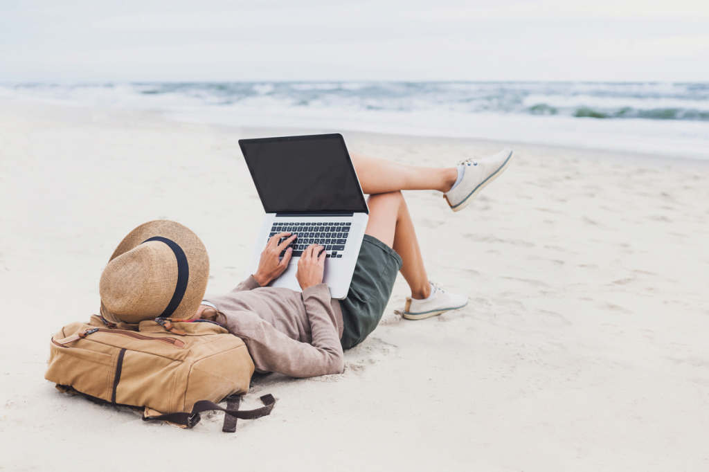 laptop beach